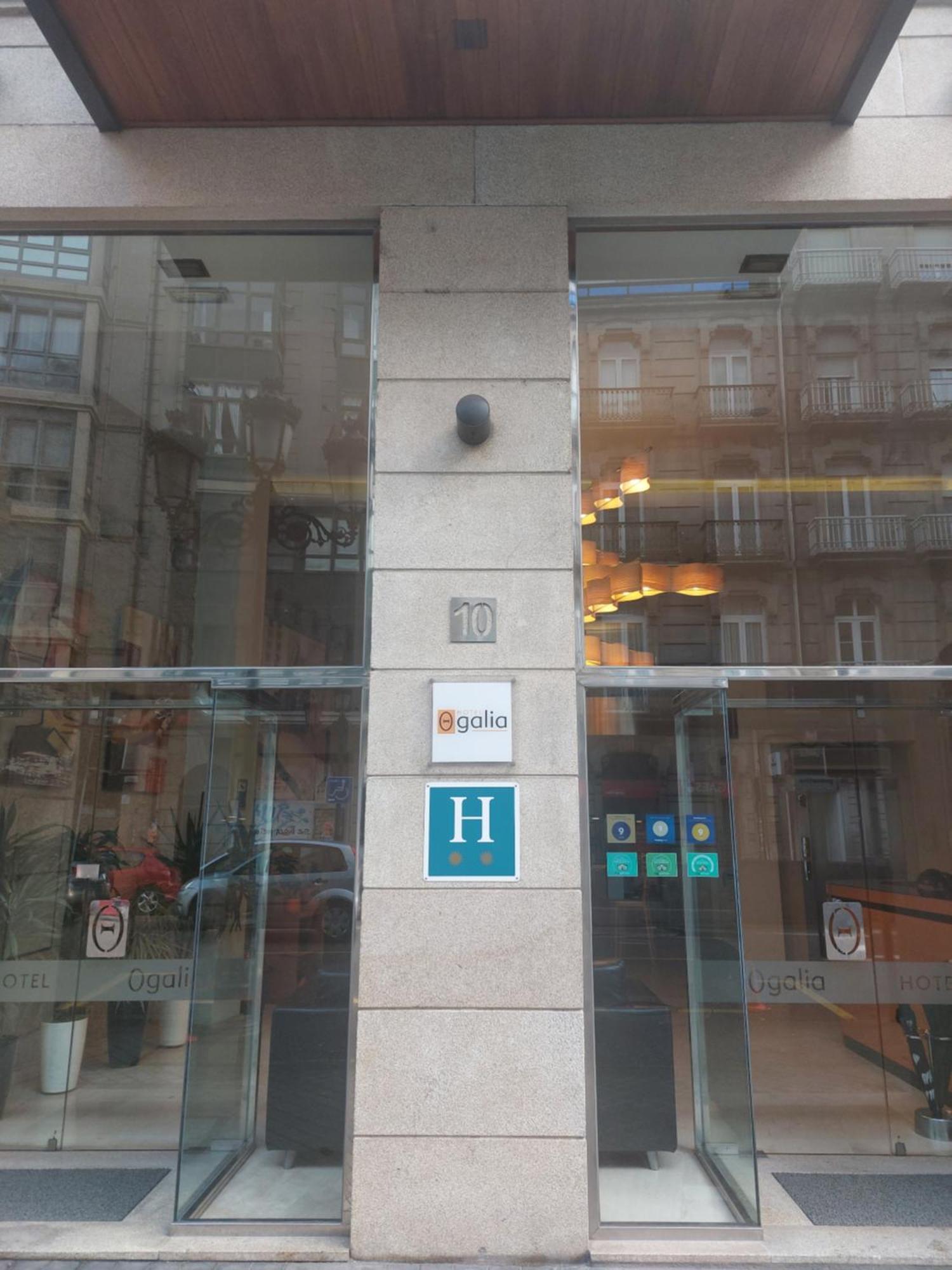 U Hotel Ogalia ויגו מראה חיצוני תמונה