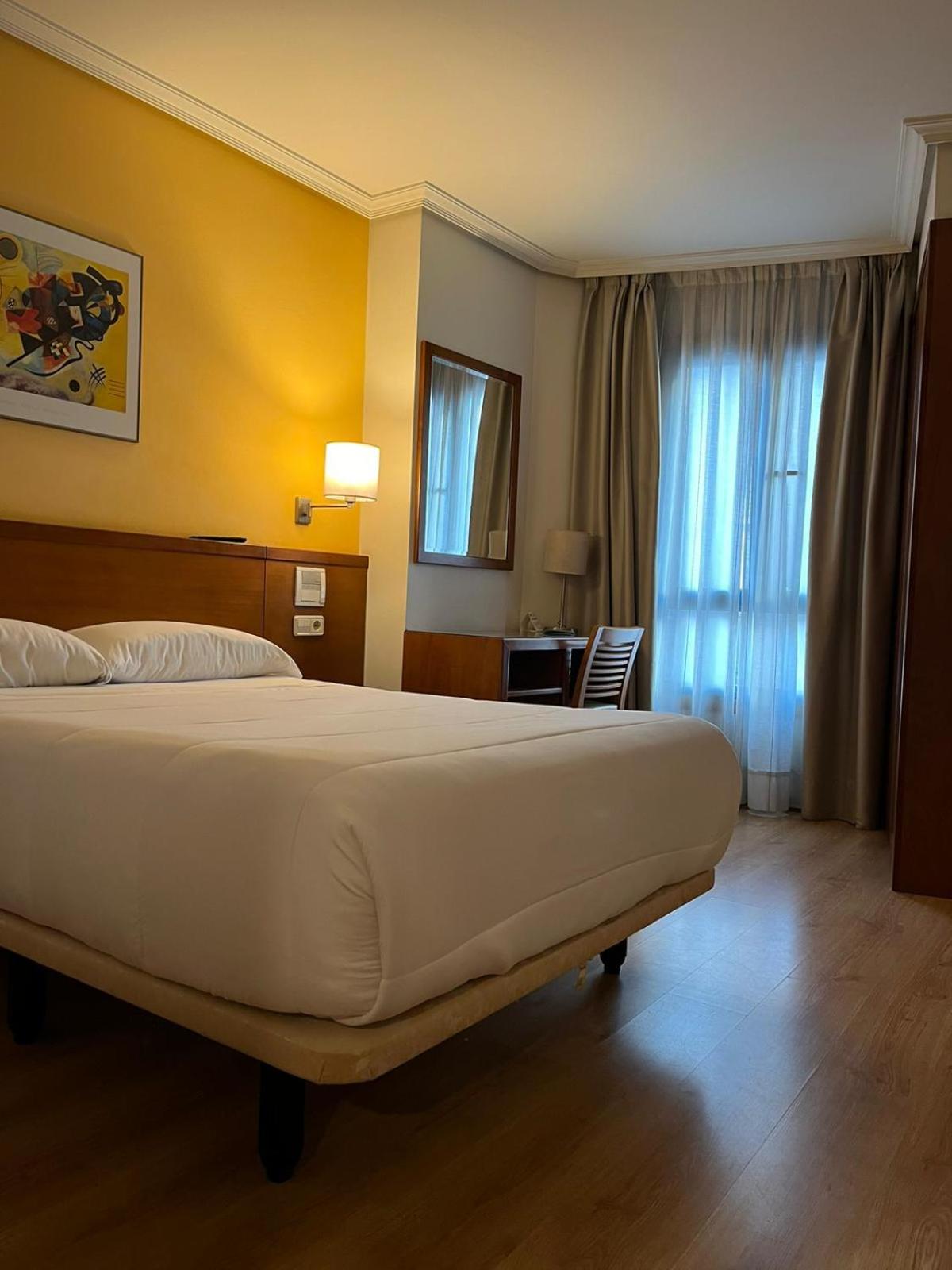 U Hotel Ogalia ויגו מראה חיצוני תמונה