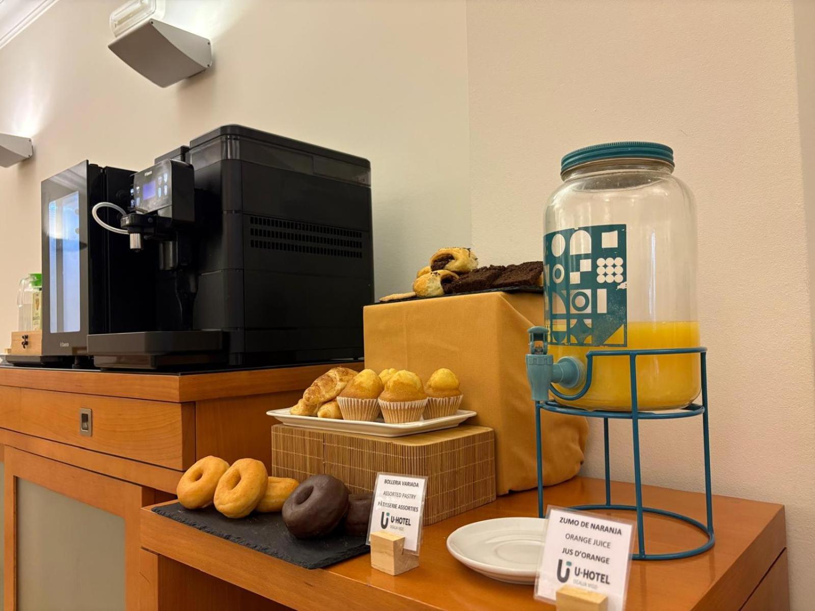 U Hotel Ogalia ויגו מראה חיצוני תמונה